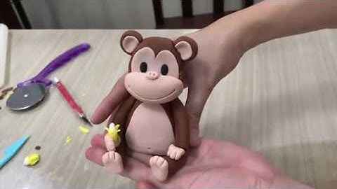 How to make a monkey cake topper