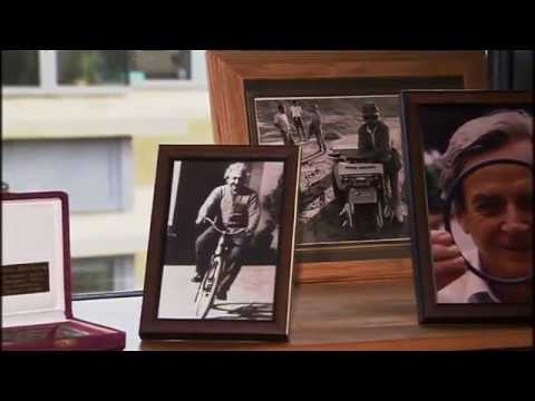 Video: Stepheno Hawkingo Vaikai: Nuotraukos
