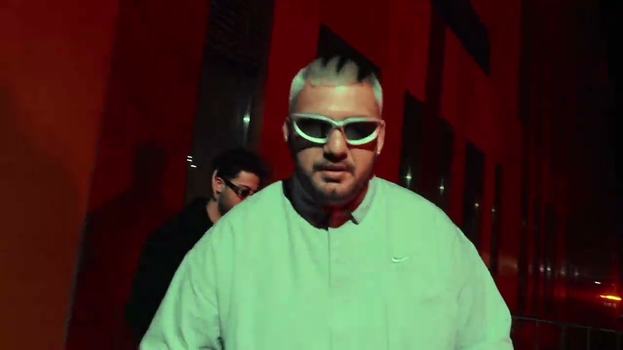 Watch BAZ - BLADE (PROD. BY SLONG) on YouTube Watch BAZ - BLADE (PROD. BY SLONG) on YouTube