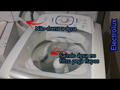 Lavadora Electrolux, não drena a água, fica jogando água no filtro pega  fiapos LTB12 - YouTube