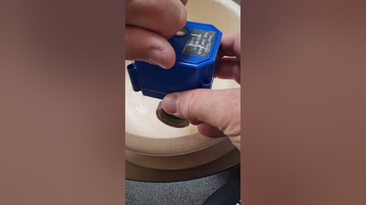 Manually Opening Waste Dump Valve - YouTube