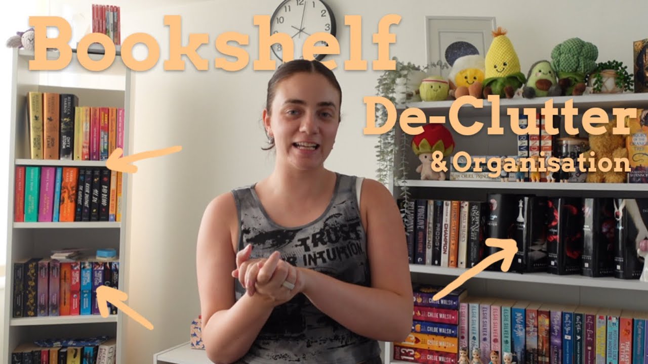 decluttering & reorganising my bookshelves because I’m moving (+ mini tour)
