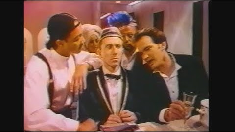 映画「フォー・ルームス」 (1995) 日本版劇場公開予告編   Four Rooms   Japanese Theatrical Trailer