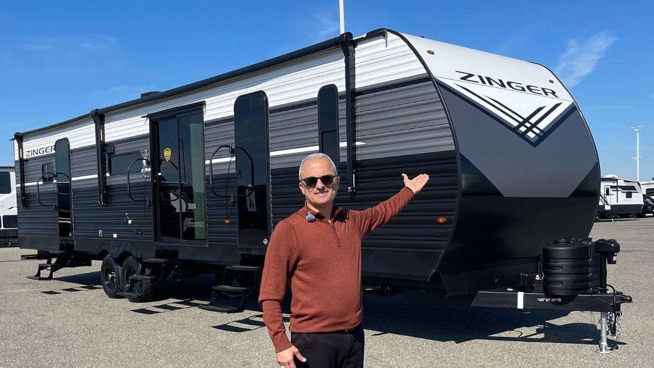 Две спальни, две ванные комнаты. Лучше, чем квартира!