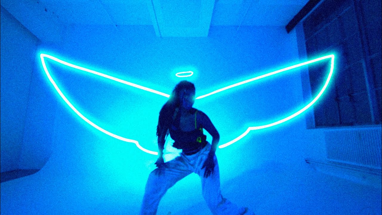 Alligatorz - BUBBLY feat. Mr. J. Medeiros (Official Video)