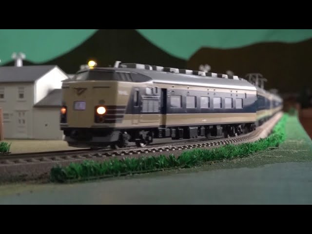 16番(HO)】581系寝台特急電車10連 - YouTube