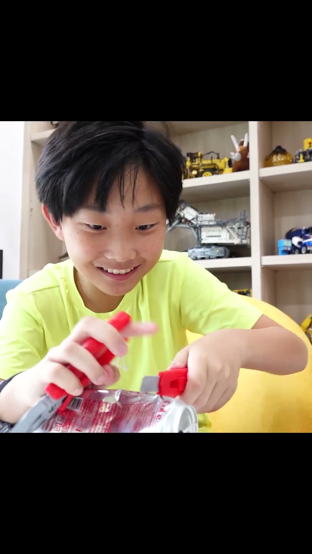 Make Toy Train from Recycle Cola Cans #shorts
