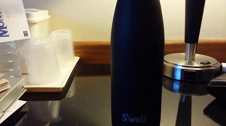 S'well insulated stainless steel water bottle. Everyday use water bottle.