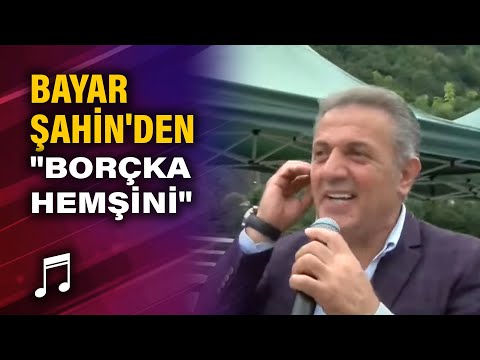 Bayar Şahin'den canlı performans \