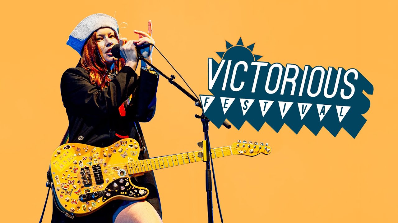 Wet Leg - Ur Mum (Live at Victorious Festival 2024)