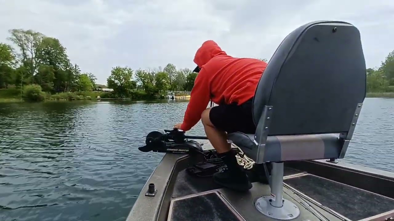 BASS FISHING @PigeonLake!!!