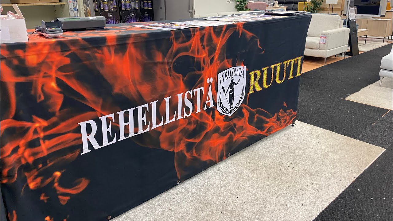 Pyrokratian yllätys ilotulitteet pottukoiralle uudeksi vuodeksi- telkkarin kokonen pata