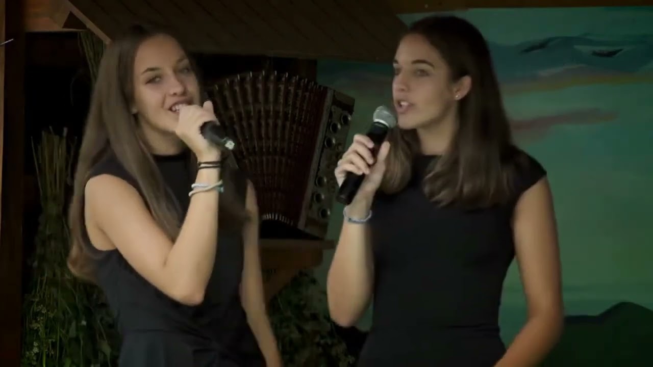 Bela krajina - Ljudske pesmi (Pastirče mlado i milo, Lepa Anka kolo vodi) - Objem Band