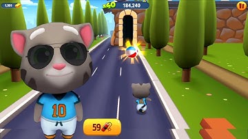 Talking Tom Gold Run: How to Unlock Characters - Football Tom vs Roy Raccoon 🐶