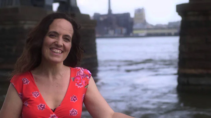 On The Bridge to Williamsburg - Susan McKeown & De...