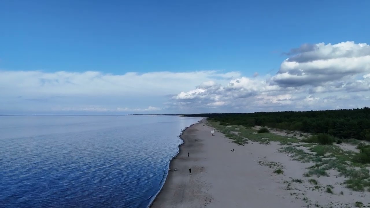 Лиелупе пляж с высоты птичего полета. Юрмала 2025.