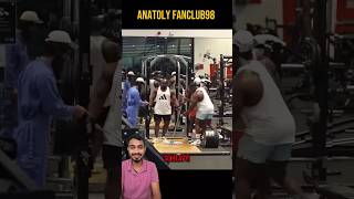 Why it's same weight as my mop 🤭#anatoly #gym #anatolyprank #lifting #fitnessmotivation #theroy #
