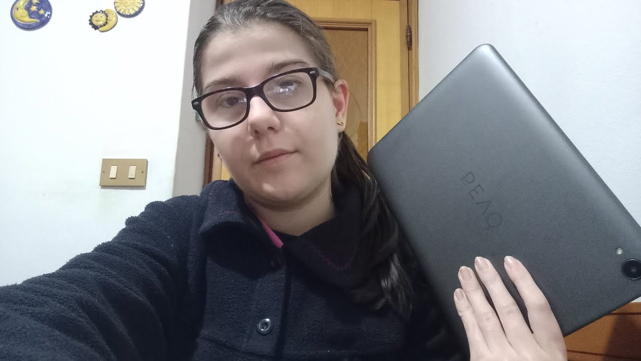 WHAT'S ON MY TABLET?| ASMR 