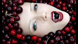 Whitening Blueberry Mask Albirea Tenului Cu Masca Din Mure