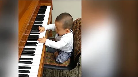 Child piano prodigy plays Carnegie Hall