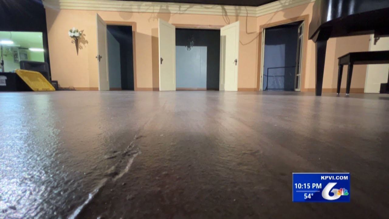 Spotlight Campaign aims to help Westside Players fix building