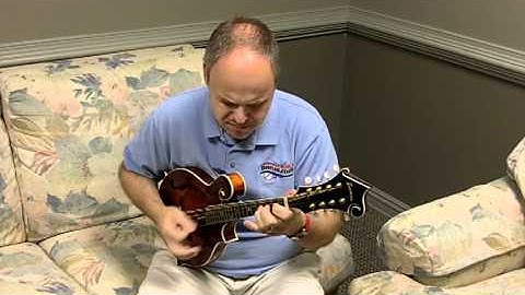 Banjo.com video: demo of a new Eastman MD-815 F-Style Mandolin