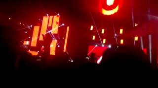 Carnage intro @ Road to Ultra Perú 2016 / Hardstylers