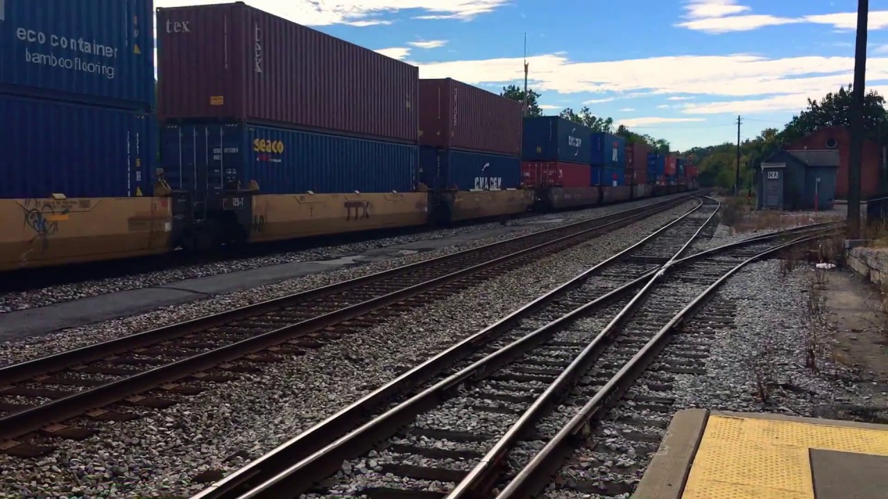 CSX Freight Train in Martinsburg, West Virginia YouTube