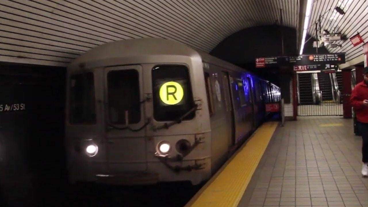 IND: A weekend G.O. Action At 5th Ave / 53 Street With (E) and (R ...