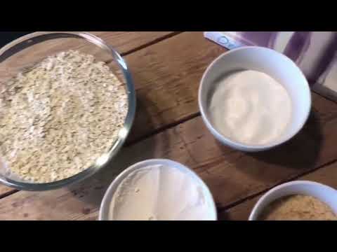 HOW TO MAKE OATMEAL COOKIES