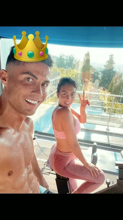 Ronaldo and his girlfriend #18 ✅️ in Gym  🏋‍♂️🤎💜❤ #life #couple #enjoy #gym #shorts #football