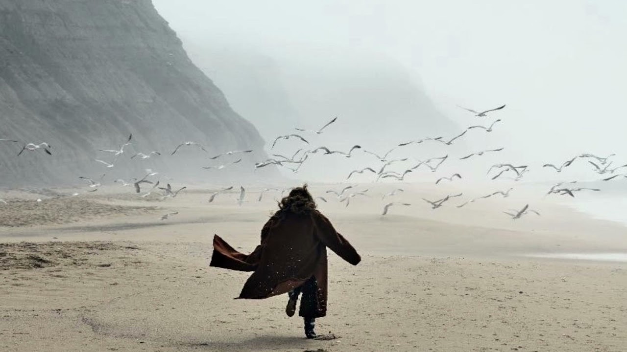 ▷ Max Richter - November