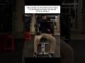 Hazaron ke beech reh kar bhi #ego #gym #barbellpress #workoutdaily #gymmotivation #content #fitness