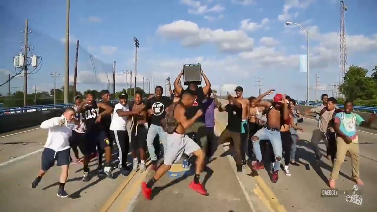 Zomtage got me like: