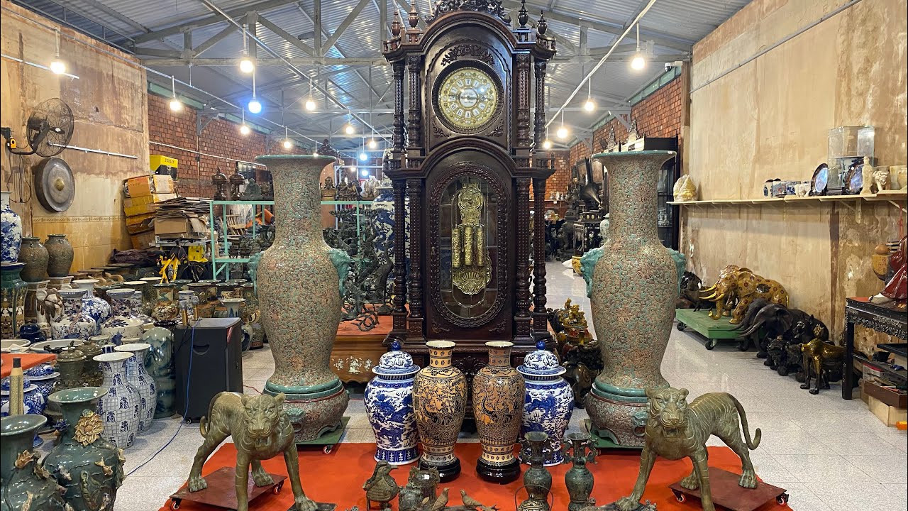 13/1/2026.Đồng hồ tủ đại máy Đức xưa.Cặp Lộc bình nam bộ xưa.Gốm tàu xưa.Đồng Xưa 0973.629.296