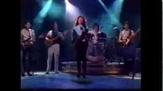 Laura Branigan - The Lucky One - July 1984
