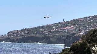 Madeira Airport - Azorean Airlines flight PDL-FNC landing