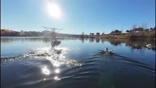 Patos, trenes y drones en el espejo del pantano de Adaja