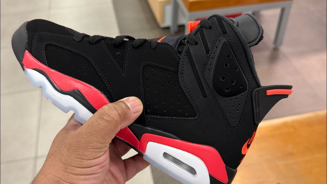 Mall vlog picking up my pair of the Jordan 6 Infrared Salesman 