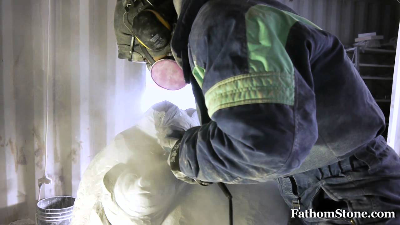 Life Size Polar Bear Sculpture : Social Media