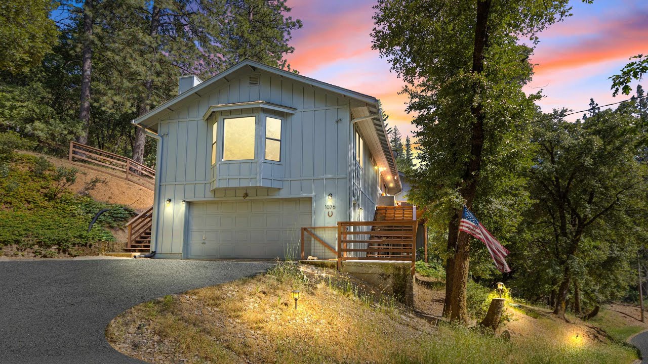 1076 Pinecroft Road YouTube