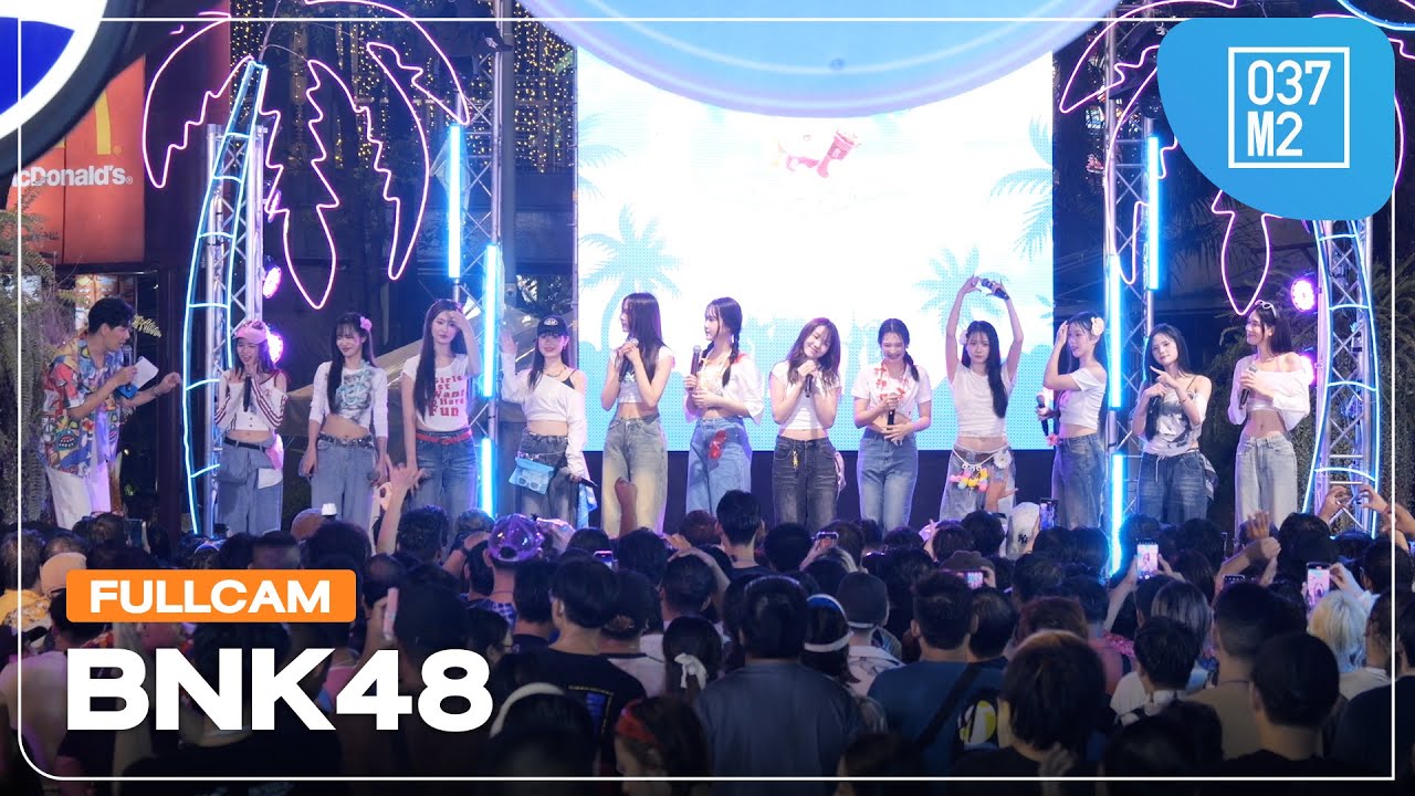 BNK48 @ Major Songkran Festival 2025, Major Cineplex Ratchayothin [Full Fancam 4K 60p] 250414