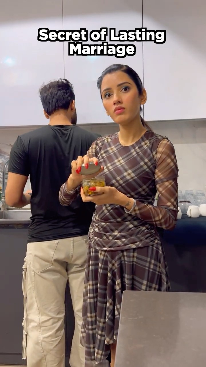 Secret of Lasting Marriage ? #neetubisht #youtubeshorts #shorts #trending #lakhneet #comedy