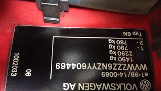 VW Polo: How to find the VIN  and the Colour code  of your car?