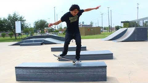 Nose Manual Nollie Flip BATTLE ROYALE