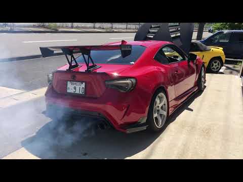後期型86 レボリューション 車検対応 空ぶかし - YouTube