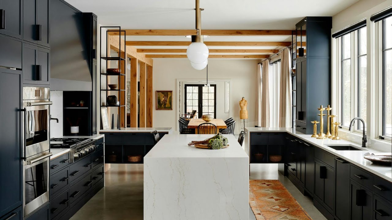 Jess Cooney Interiors: Dramatic Views and Bold Minimalism