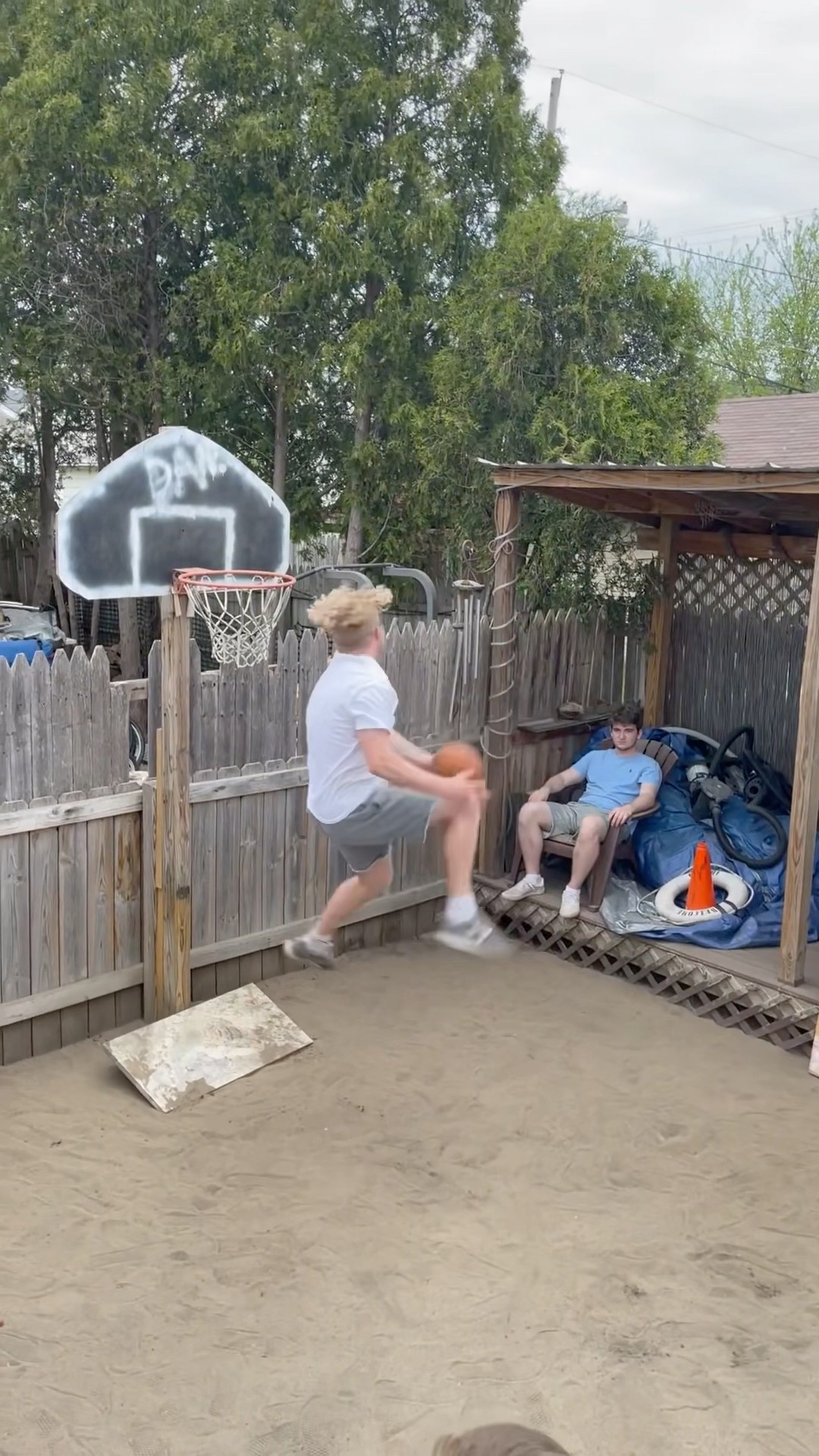 Craziest Backyard Basketball Alley-Oop!
