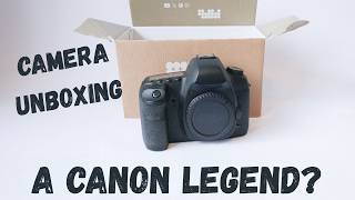 Classic Canon Digital camera unboxing