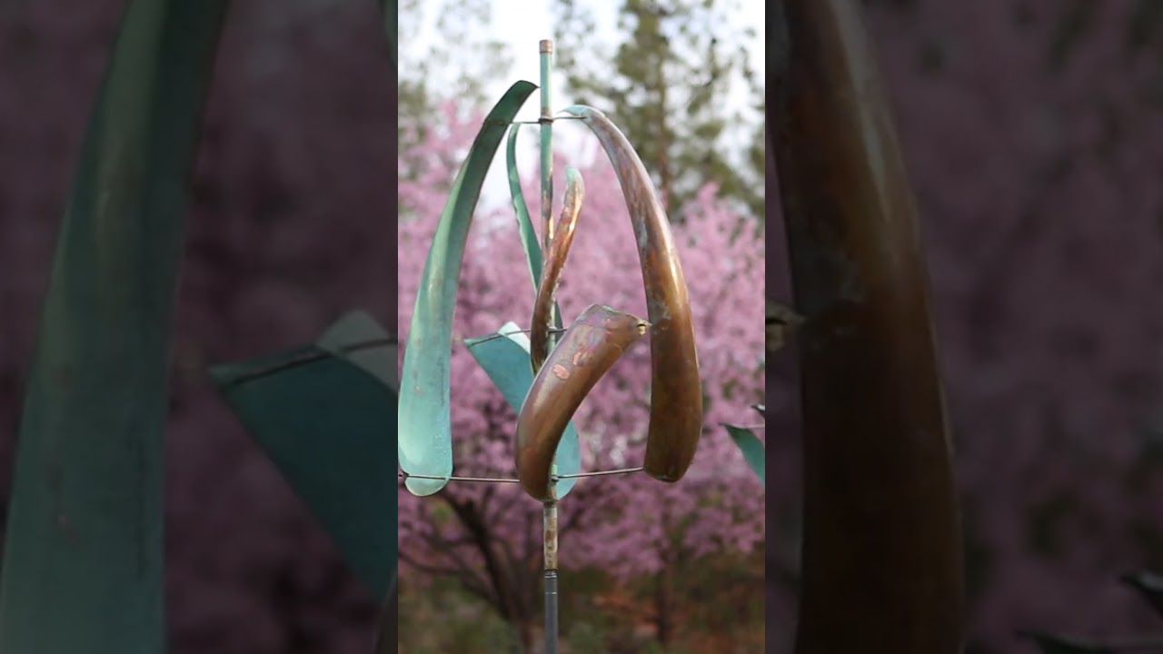 Spring Lyman Whitaker Wind Sculpture Short